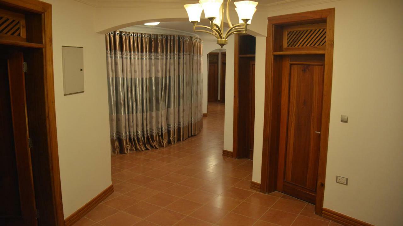 Nejobugg Palace Hotel Nkoanrua Exterior foto